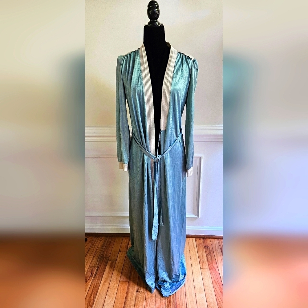 Vintage 70s Tom Bezduda Barad & Co Bathrobe